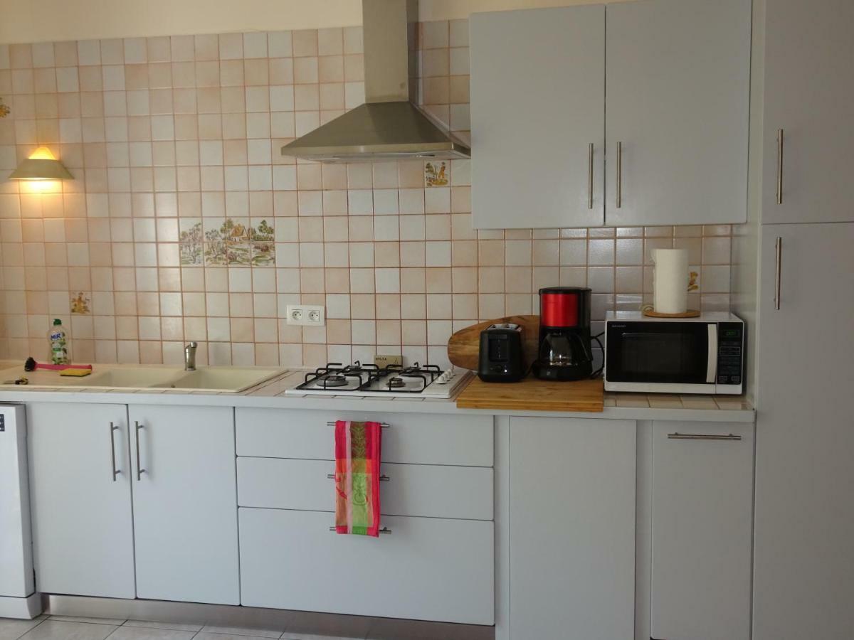Domaine Du Petit Tournebelle Apartment Gruissan Bagian luar foto